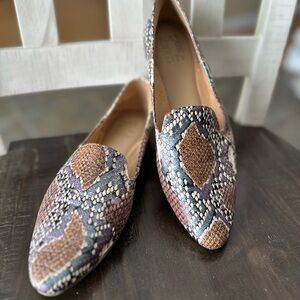 Women’s Naturalizer Elegant Brown and Purple Flats for Everyday Comfort sz: 7.5